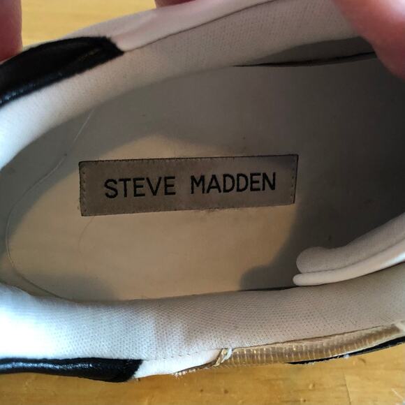 Steve Madden Fone Leopard & Gold Stripe White Sneakers, Size 8 - Picture 5 of 7